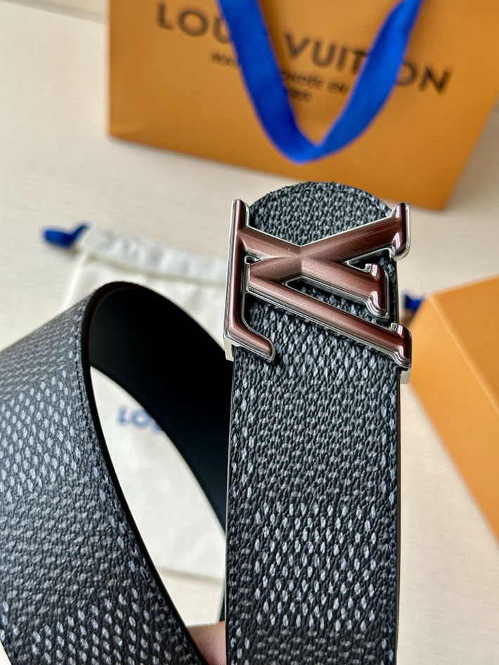最高級ルイヴィトンスーパーコピー ルイヴィトンベルトコピー ベルト・LV ディメンション 40MM リバーシブル 2523056 ルイヴィトン 新作 ベルト メンズ - 画像 (4)