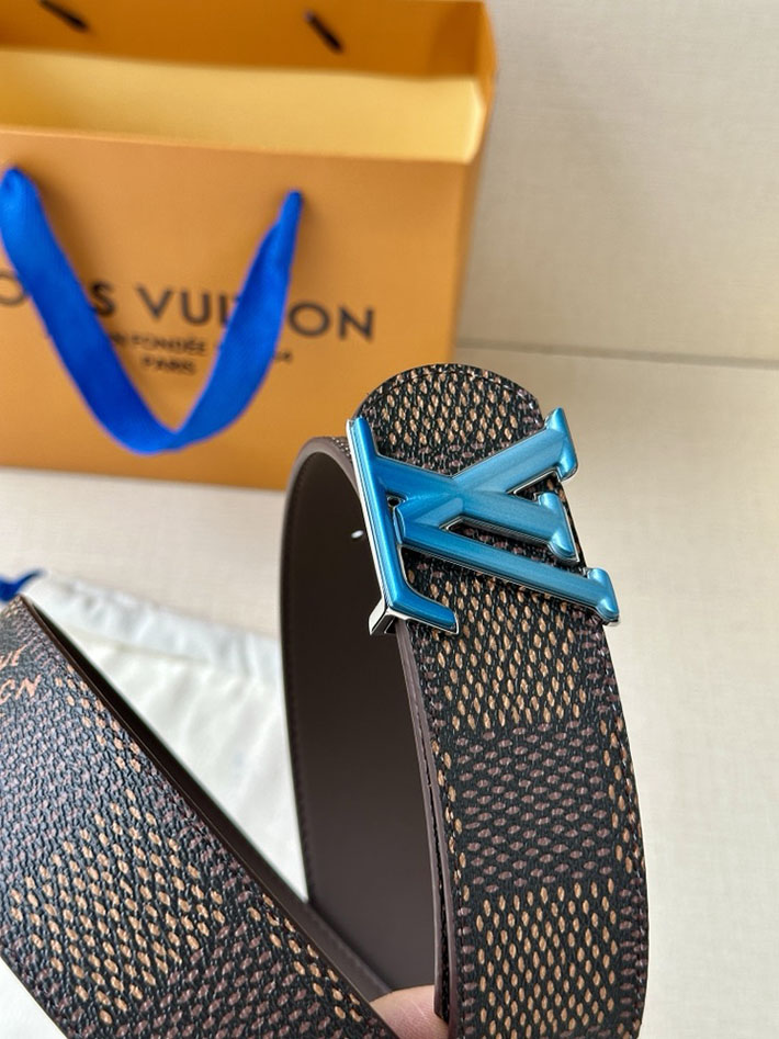 最高級ルイヴィトンスーパーコピー ルイヴィトンベルトコピー ベルト・LV ディメンション 40MM リバーシブル 2523057 ヴィトン ベルト 安い - 画像 (3)