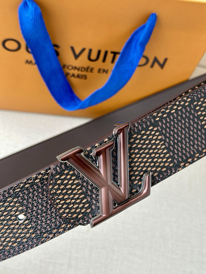 最高級ルイヴィトンスーパーコピー ルイヴィトンベルトコピー ベルト・LV ディメンション 40MM リバーシブル 2523058 ルイヴィトン ベルト リバーシブル - 画像 (7)