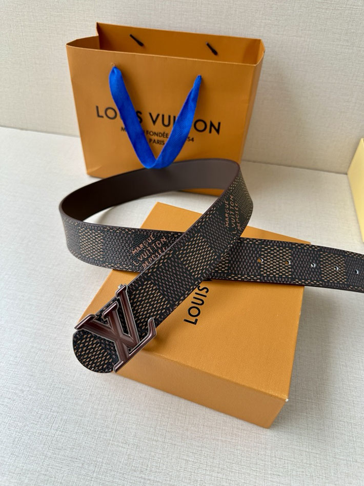 最高級ルイヴィトンスーパーコピー ルイヴィトンベルトコピー ベルト・LV ディメンション 40MM リバーシブル 2523058 ルイヴィトン ベルト リバーシブル - 画像 (5)