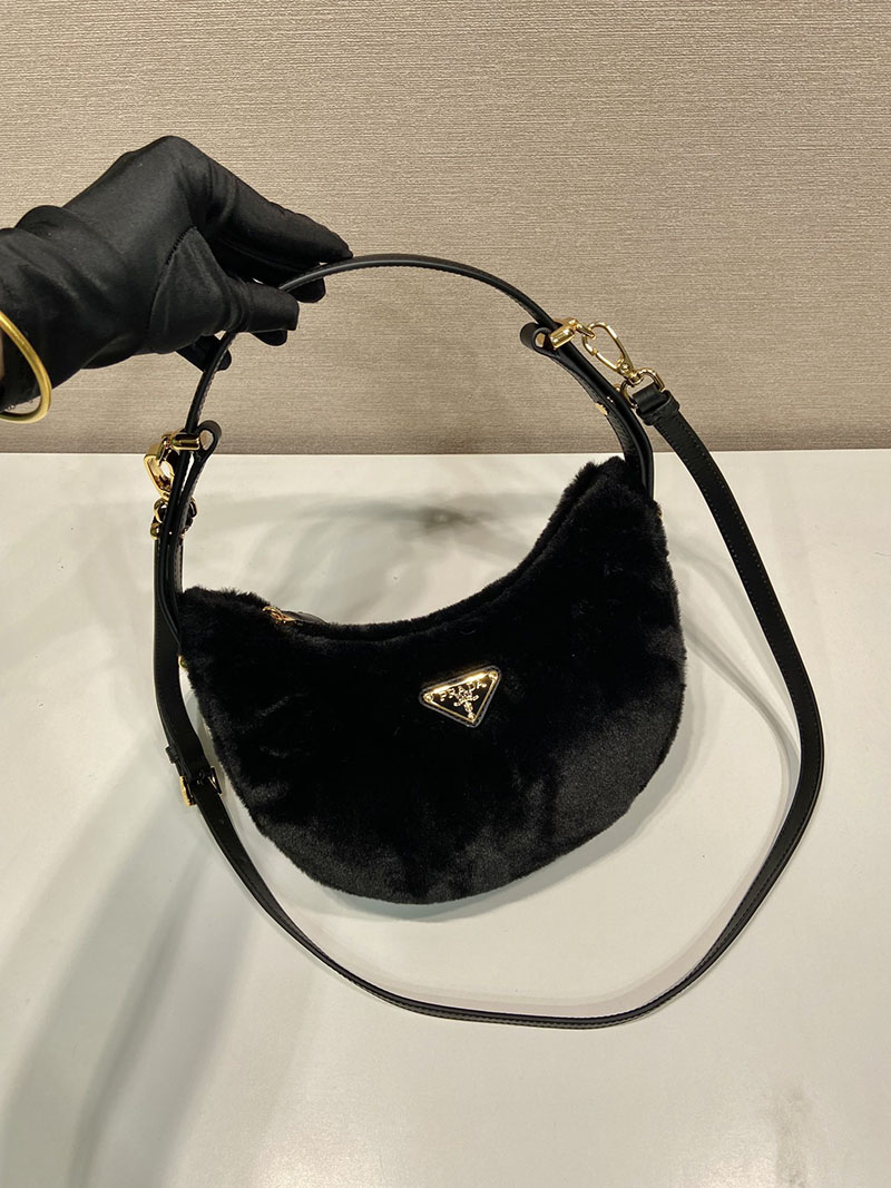 プラダ アウトレット PRADA アーケ シアリングxレザー ショルダーバッグ 1BC194_2EC9_F0002_V_OOO ブラック H品 プラダ ホーボーバッグ - 画像 (8)