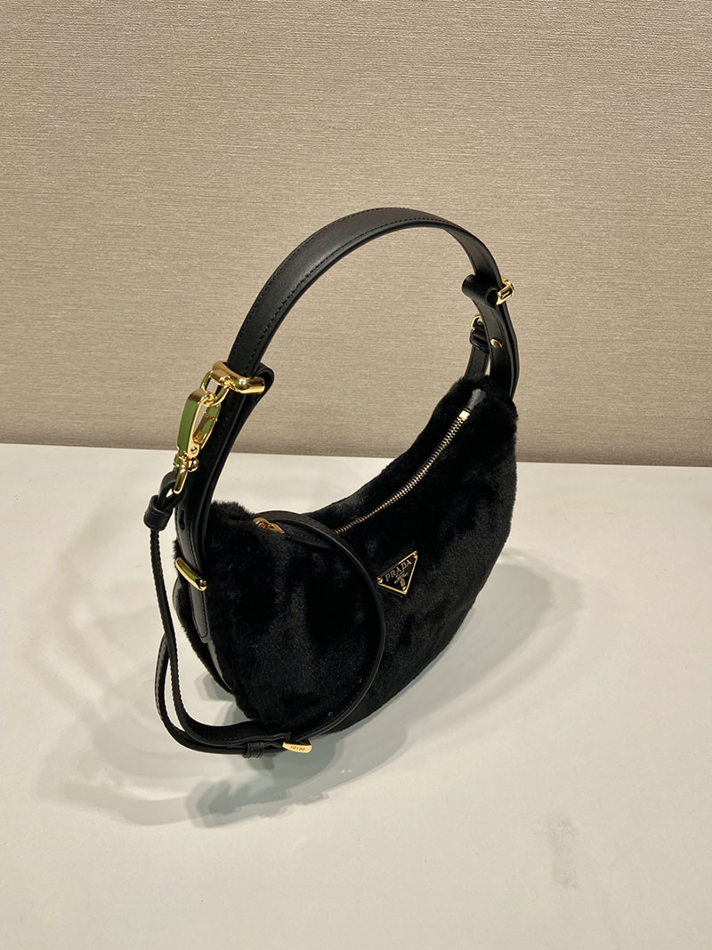 プラダ アウトレット PRADA アーケ シアリングxレザー ショルダーバッグ 1BC194_2EC9_F0002_V_OOO ブラック H品 プラダ ホーボーバッグ - 画像 (7)
