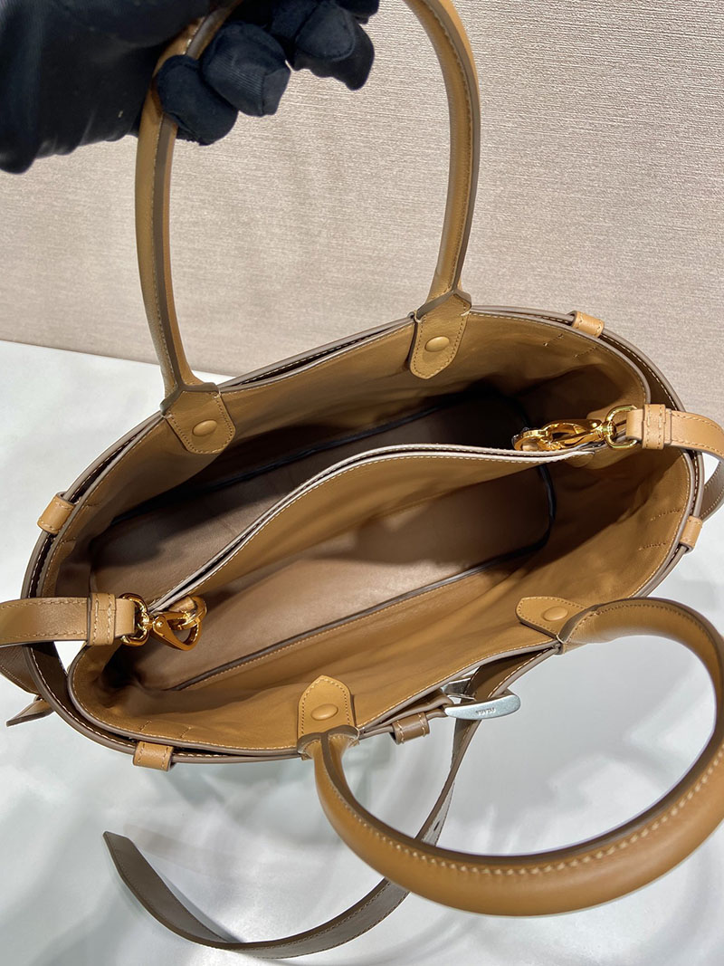 プラダ アウトレット PRADA ベルト付 プラダ バックル ラージ レザー ハンドバッグ 1BA416_2CY9_F03BH_V_DBO キャメル H品 プラダ ショルダーバッグ 人気 - 画像 (3)