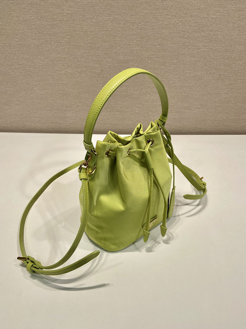 プラダ アウトレット PRADA Re-Edition 1978 Re-Nylon ミニバッグ 1BE067_RV44_F0394_V_WOP ライトグリーン H品 プラダ ミニバッグ レザー - 画像 (8)