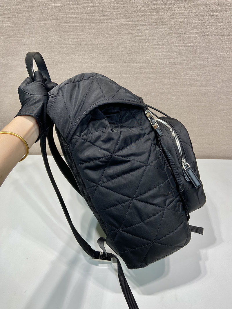 プラダ アウトレット PRADA Re-Nylon xサフィアーノレザー リナイロン・リュック 2VZ135 ブラック H品 プラダ リュック アウトレット - 画像 (5)
