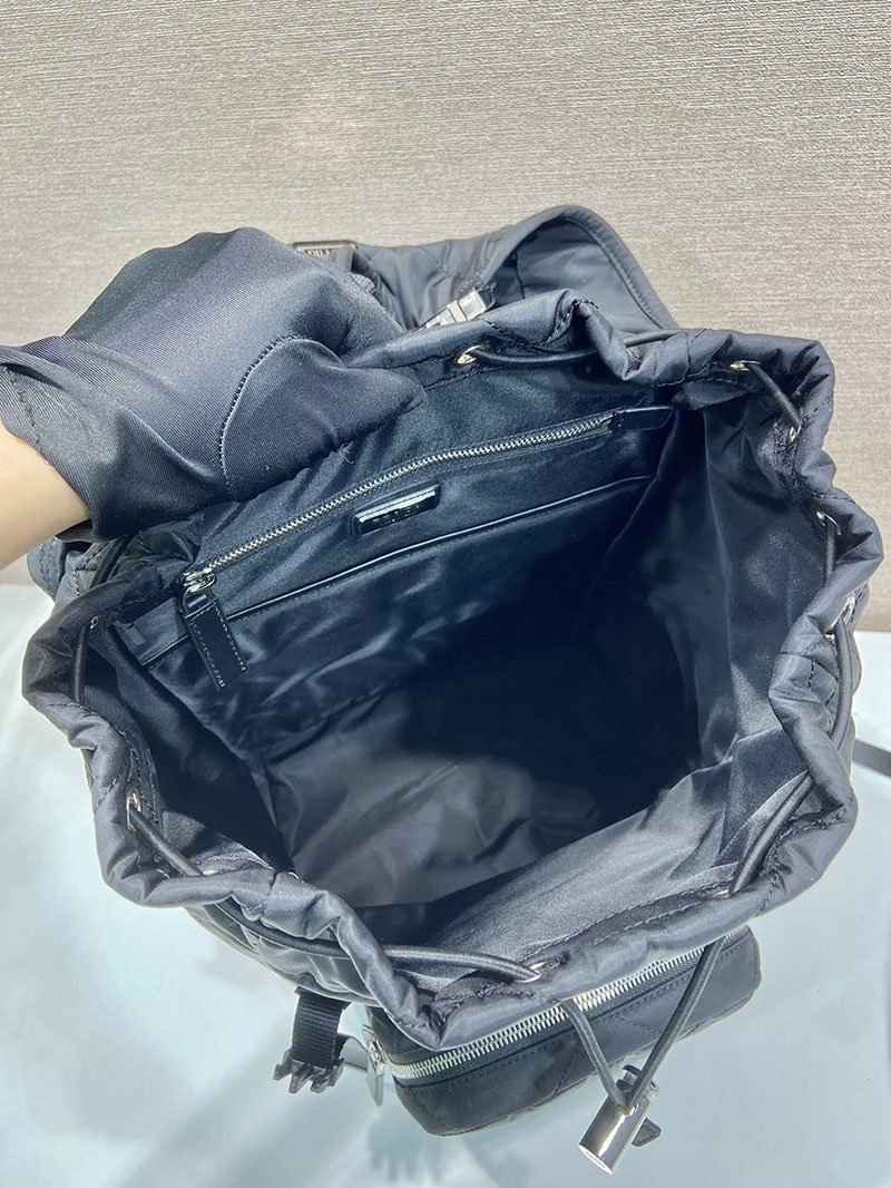 プラダ アウトレット PRADA Re-Nylon xサフィアーノレザー リナイロン・リュック 2VZ135 ブラック H品 プラダ リュック アウトレット - 画像 (3)