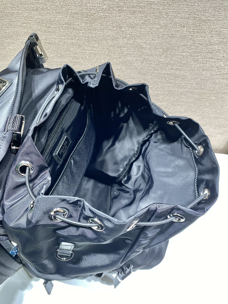 プラダ アウトレット PRADA Re-Nylon xサフィアーノレザー バックパック 2VZ135_2DMG_F0002_V_HOL ブラック H品 プラダ ナイロンリュック - 画像 (3)