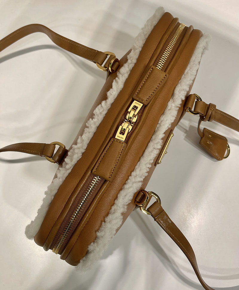 プラダ アウトレット PRADA ミディアム シアリング ダブルハンドルバッグ 1BB124_2CTT_F036S_V_DVZ コニャック H品 プラダ ホーボーバッグ - 画像 (5)