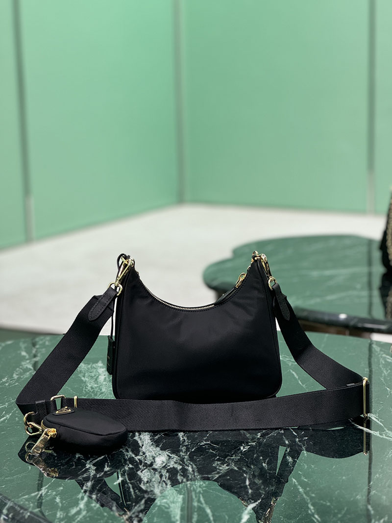 プラダ アウトレット PRADA Re-Edition 2005 Re-Nylon バッグ 1BH204_R064_F0632_V_V9L ブラック H品 プラダ ナイロンバッグ 人気 - 画像 (7)