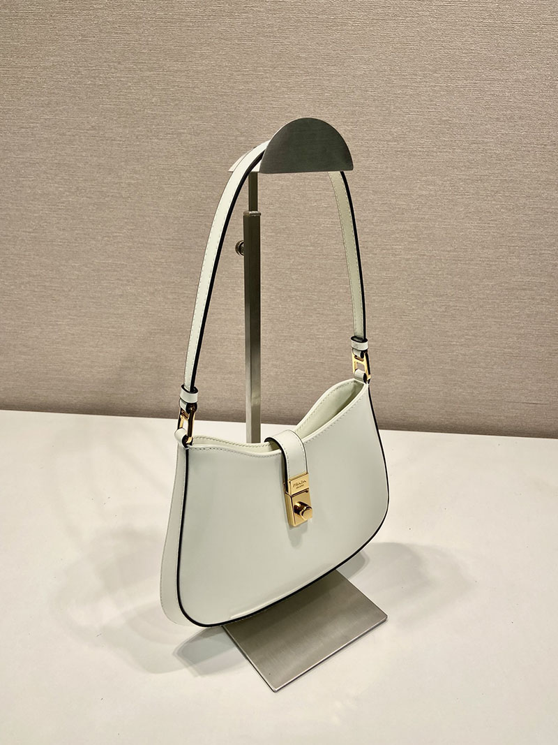 プラダ アウトレット PRADA クレオ クラスプ付 ブラッシュドレザー ショルダーバッグ 1BC169_ZO6_F02EU_V_MEO ホワイト H品 プラダ 斜めがけバッグ レディース - 画像 (9)