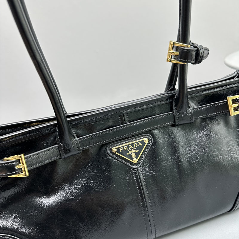 プラダ アウトレット PRADA ボニー ミディアム スエード ハンドバッグ 1BA426_2CYR_F0002_V_MOO ブラック H品 プラダ 斜めがけバッグ レディース - 画像 (6)