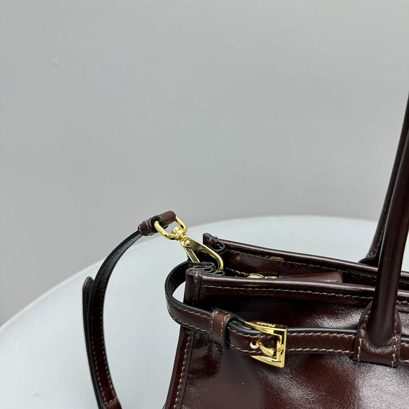 プラダ アウトレット PRADA ボニー ミディアム スエード ハンドバッグ 1BA426_2CYR_F01D6_V_MOO ダークブラウン H品 プラダ 斜めがけバッグ レディース - 画像 (5)