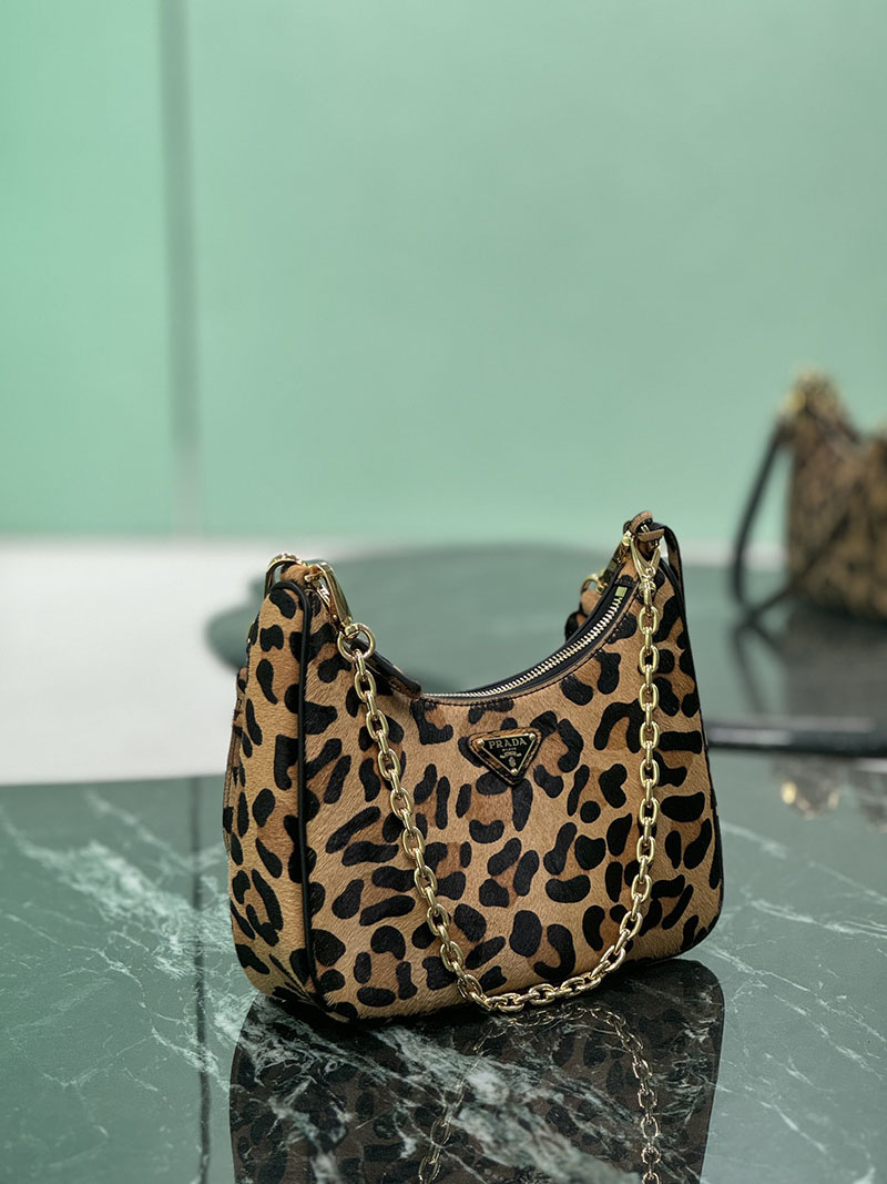 プラダ アウトレット PRADA Re-Edition サフィアーノレザー ミニバッグ 1BC204_NZV_F0151_V_QOM ブラウン H品 プラダ 斜めがけバッグ レディース - 画像 (7)