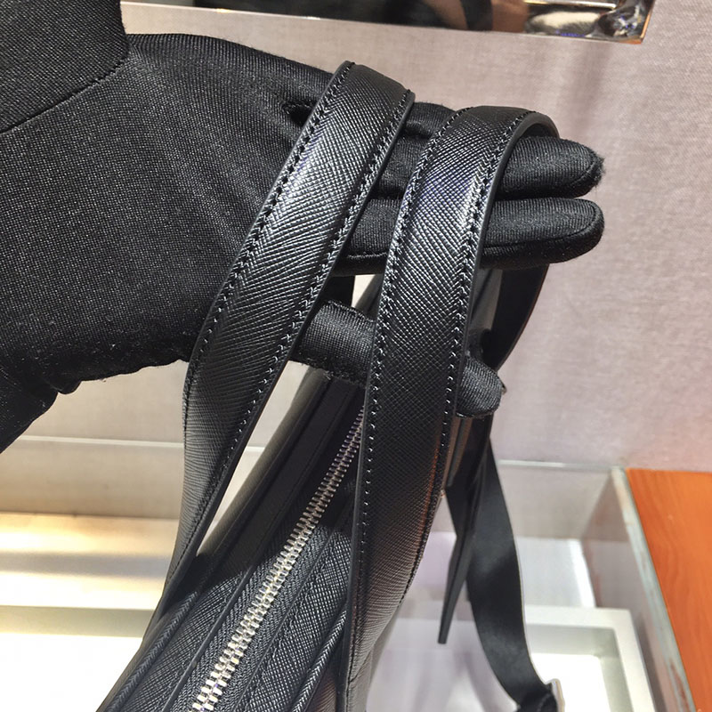 プラダ アウトレット PRADA サフィアーノレザー ブリーフケース 2VE368_9Z2_F0002_V_OOX ブラック H品 ビジネスバッグ メンズ プラダ - 画像 (6)