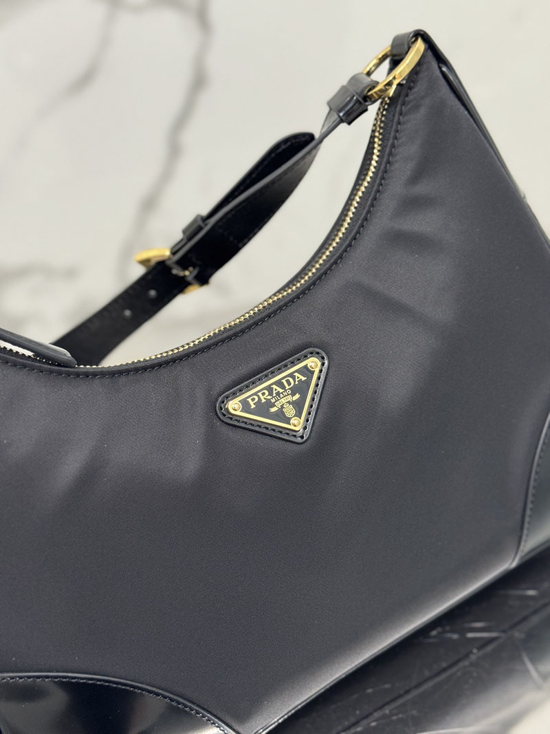 プラダ アウトレット PRADA Re-Nylon Re-Edition 2002 ショルダーバッグ 1BC214_R789_F0002_V_OOO ブラック H品 プラダ ナイロンバッグ 人気 - 画像 (6)