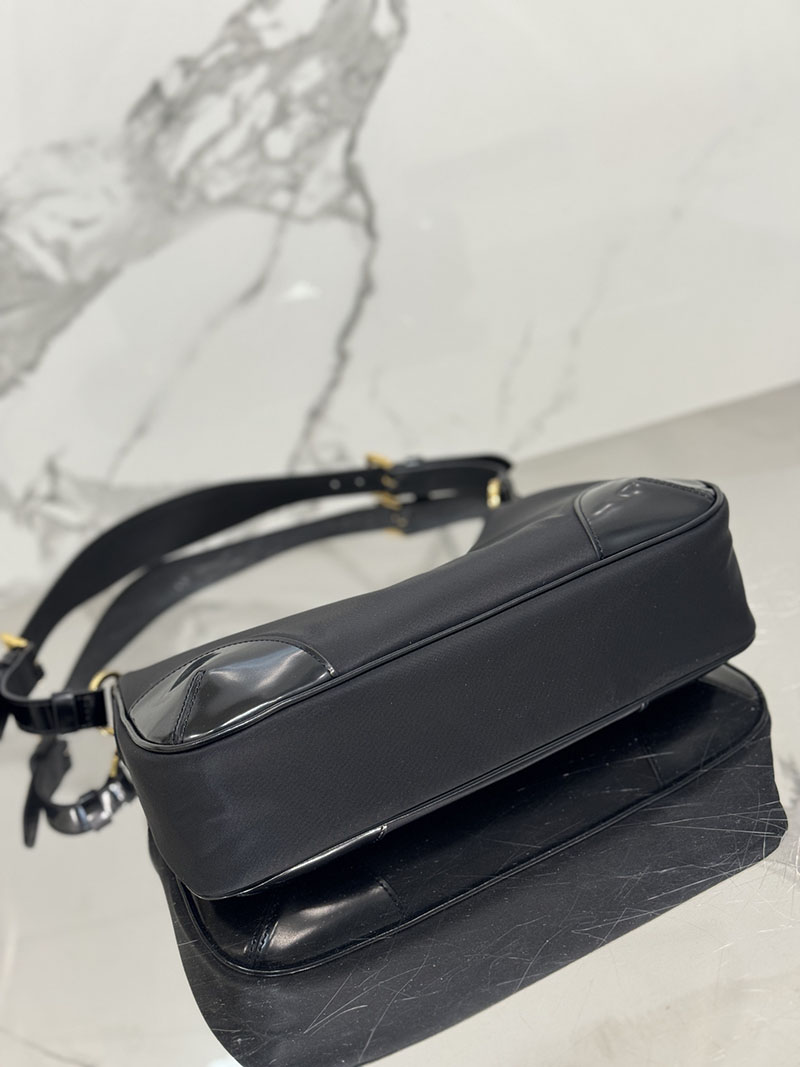 プラダ アウトレット PRADA Re-Nylon Re-Edition 2002 ショルダーバッグ 1BC214_R789_F0002_V_OOO ブラック H品 プラダ ナイロンバッグ 人気 - 画像 (4)