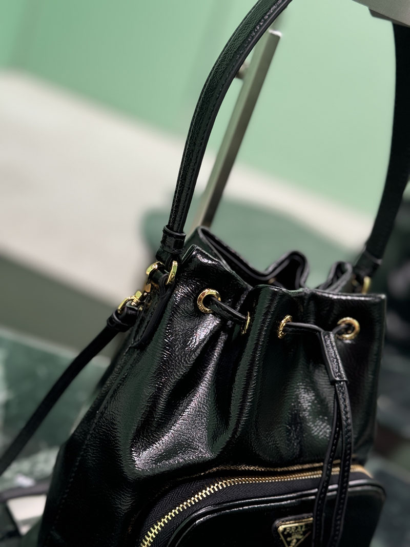 プラダ アウトレット PRADA デュエット Re-Nylon バケットバッグ 1BH038_RV44_F0002_V_UOO ブラック H品 プラダ ナイロンバッグ 人気 - 画像 (5)