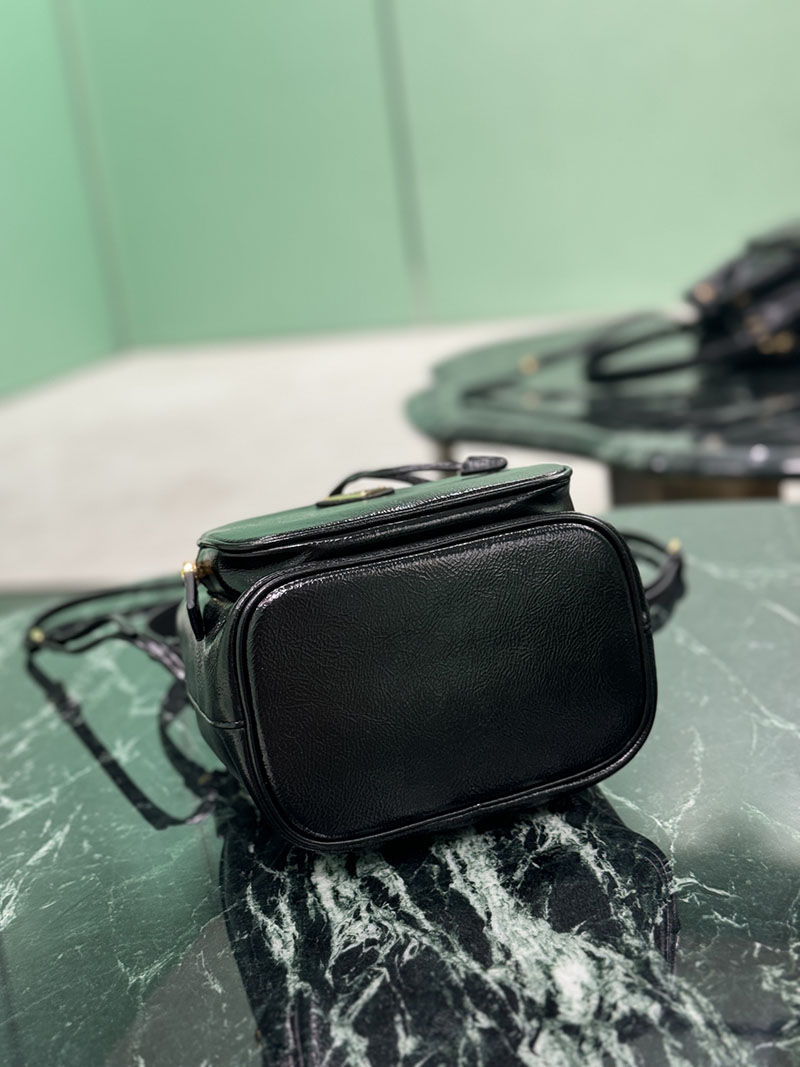 プラダ アウトレット PRADA デュエット Re-Nylon バケットバッグ 1BH038_RV44_F0002_V_UOO ブラック H品 プラダ ナイロンバッグ 人気 - 画像 (4)
