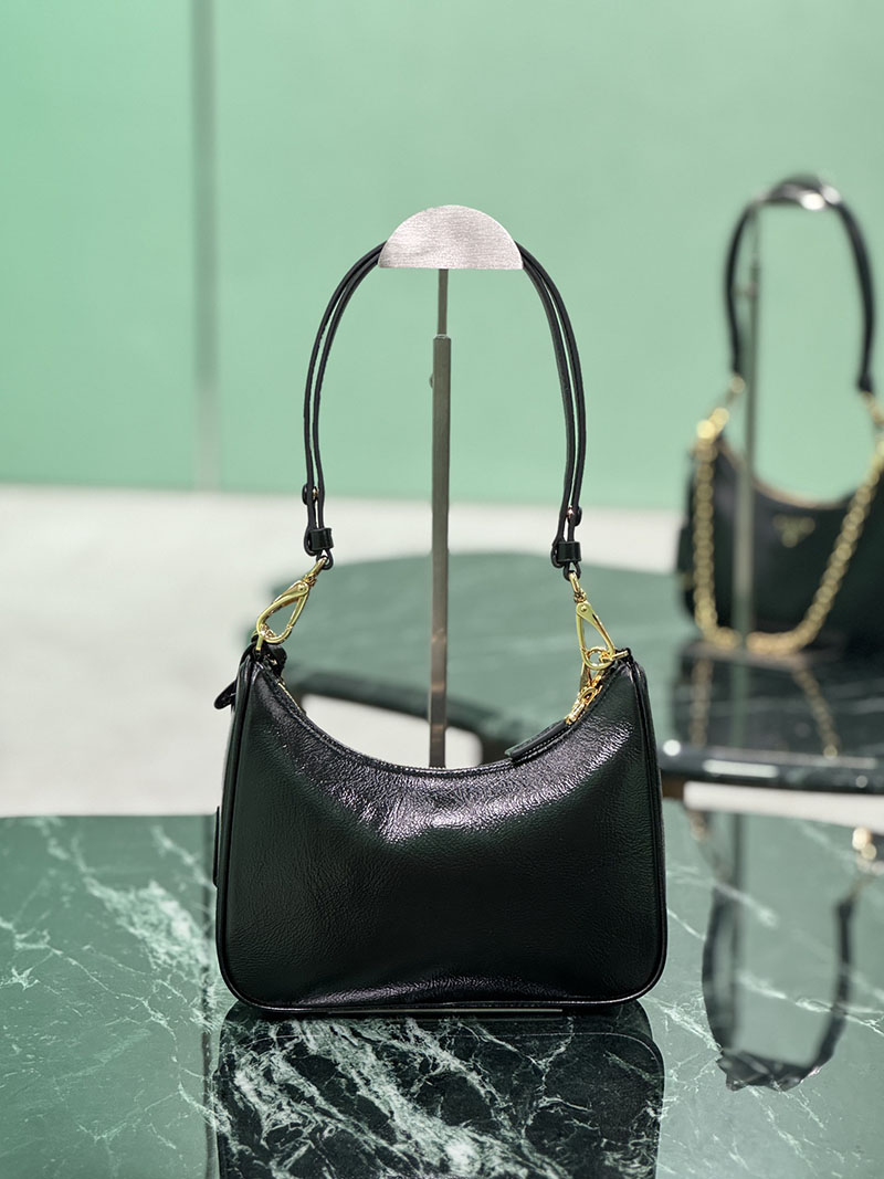 プラダ アウトレット PRADA Re-Edition サフィアーノレザー ミニバッグ 1BC204_NZV_F0632_V_QOM ブラック H品 プラダ ミニバッグ 人気 - 画像 (9)