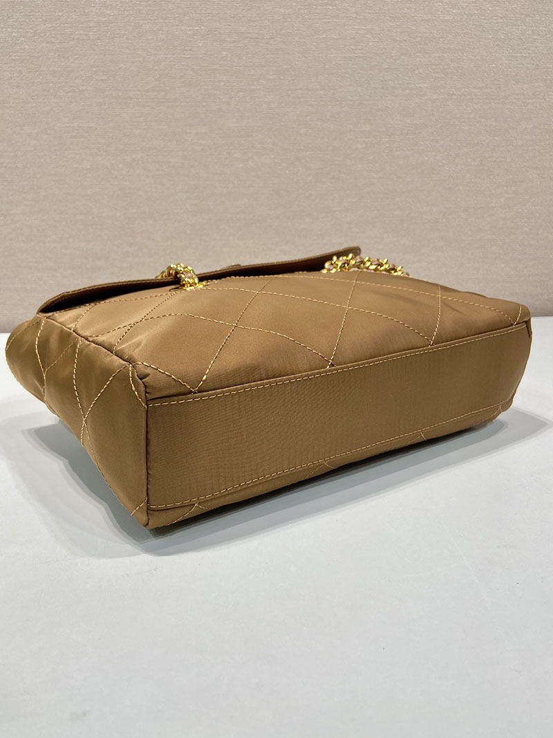 プラダ アウトレット PRADA 三角ロゴ テスート ナイロン キルティン チェーン ショルダー バッグ 1BD620 ブラウン H品 プラダ ナイロンバッグ アウトレット - 画像 (4)