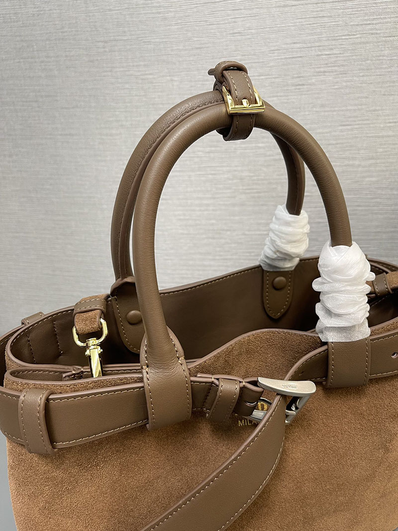 プラダ アウトレット PRADA バックル スエード ミディアムバッグ 1BA434_2C4S_F0046_V_OBO ブラウン H品 プラダ バックル 永野芽郁 - 画像 (5)