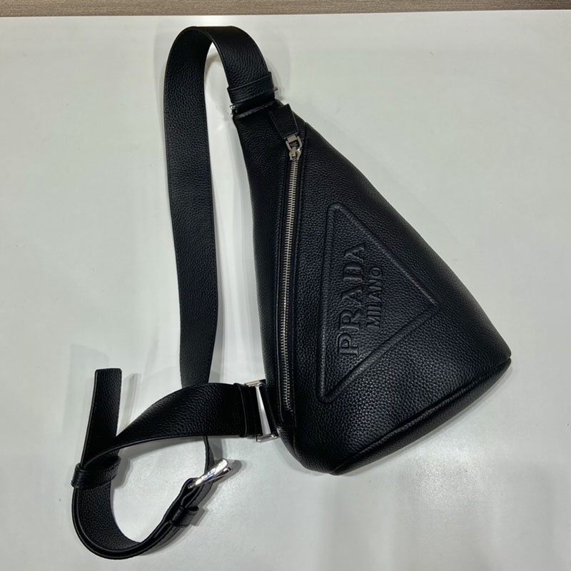 プラダ アウトレット PRADA トライアングルロゴデザインレザーメッセンジャーバッグ 2VZ098_2BBE_F0002_V_OLO ブラック H品 プラダ ワンショルダーバッグ メンズ - 画像 (8)