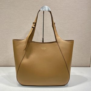 プラダ トートバッグ 人気