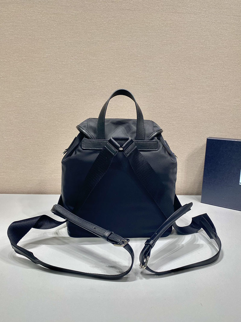 プラダ アウトレット PRADA スモール Re-Nylon バックパック 1BZ677_RV44_F0002_V_OOO ブラック H品 プラダ バックパック ナイロン - 画像 (8)