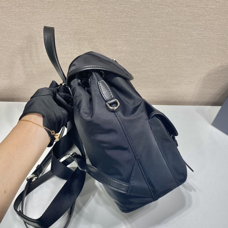プラダ アウトレット PRADA スモール Re-Nylon バックパック 1BZ677_RV44_F0002_V_OOO ブラック H品 プラダ バックパック ナイロン - 画像 (7)