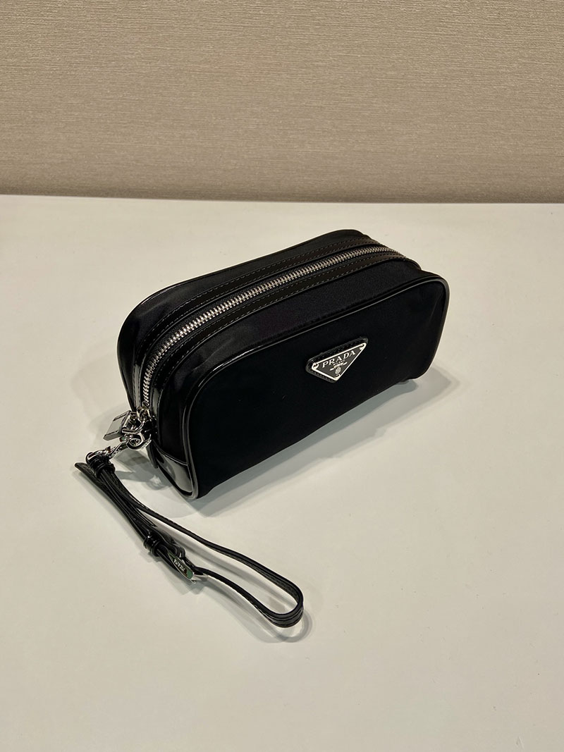 プラダ アウトレット PRADA サフィアーノレザー ポーチ レディース メンズ 2NE065 ブラック H品 プラダ ナイロンポーチ アウトレット - 画像 (6)