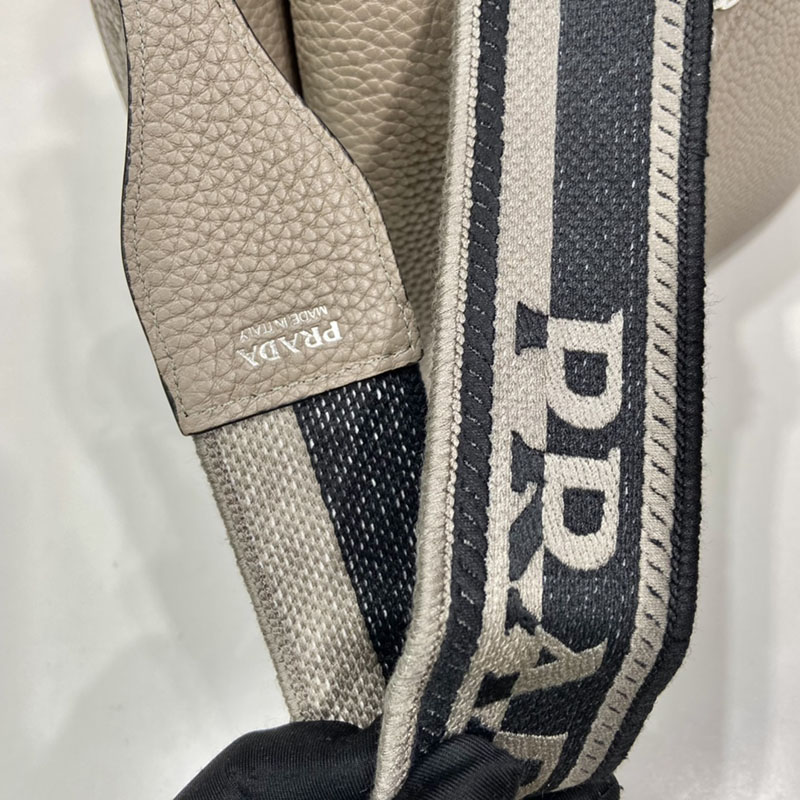 プラダ アウトレット PRADA 2WAY レディース トライアングルロゴ ハンドバッグ ショルダーバッグ 肩掛け 斜め掛け ヴィッテロダイノ 鞄 1BC145 グレージュ H品 プラダ バッグ 人気 - 画像 (4)