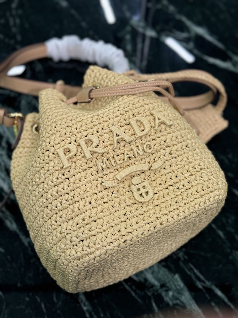 プラダ アウトレット PRADA クロシェxレザー ミニバケットバッグ 1BE068_2M2T_F0018_V_OUO ナチュラル H品 プラダ 巾着バッグ アウトレット - 画像 (6)