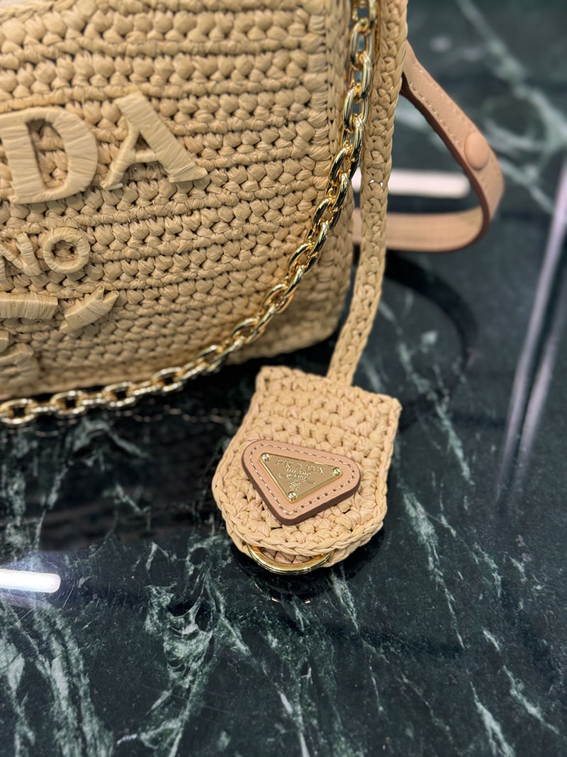 プラダ アウトレット PRADA Re-Edition クロシェ ミニバッグ 1BC204_2M2T_F0018_V_JUO ナチュラル H品 プラダ ミニバッグ チェーン - 画像 (4)