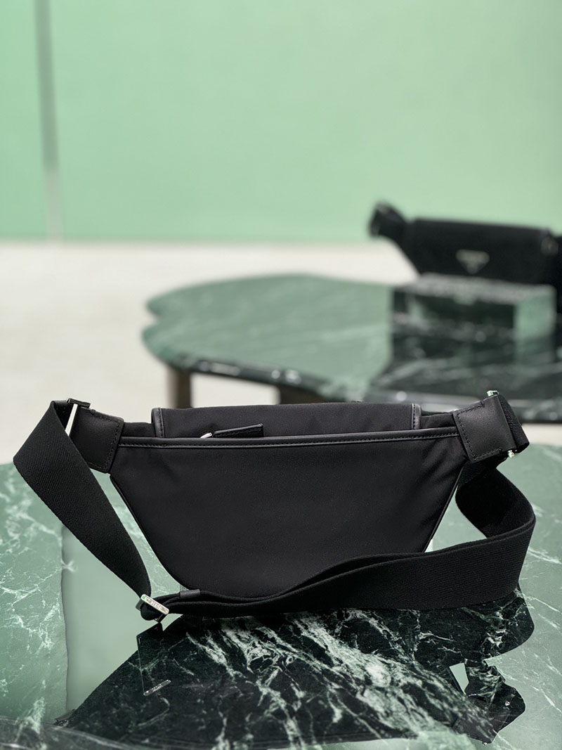 プラダ アウトレット PRADA Re-Nylon xサフィアーノレザー ショルダーバッグ 2VH176_2DMH_F0002_V_OOO ブラック H品 プラダ ウエストバッグ メンズ - 画像 (9)