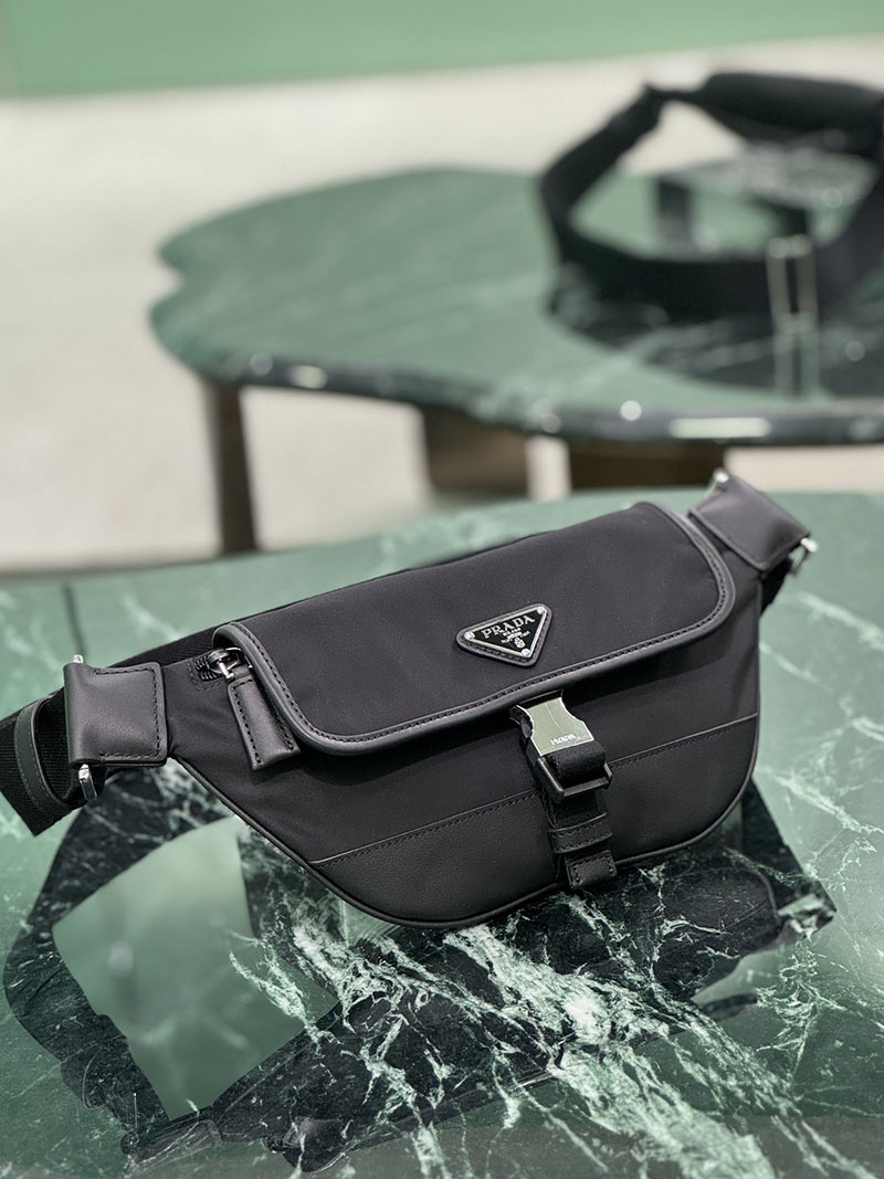プラダ アウトレット PRADA Re-Nylon xサフィアーノレザー ショルダーバッグ 2VH176_2DMH_F0002_V_OOO ブラック H品 プラダ ウエストバッグ メンズ - 画像 (8)