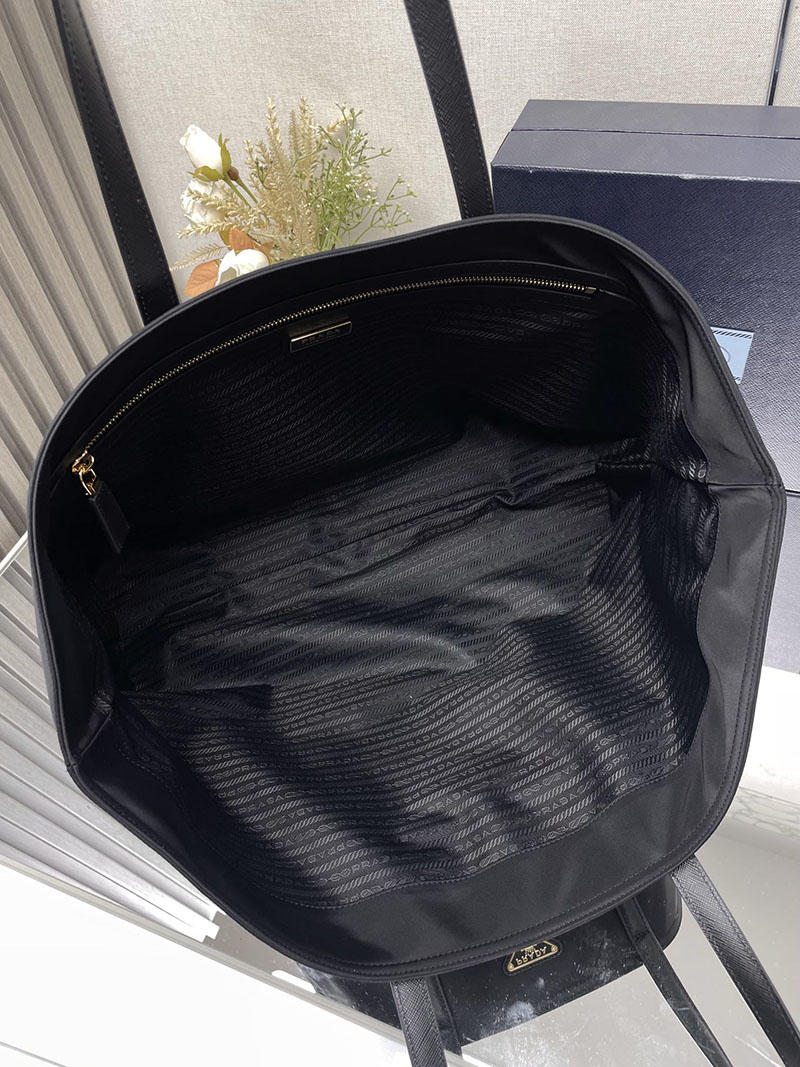 プラダ アウトレット PRADA Re-Edition 1978 Re-Nylon ラージ トートバッグ 1BG527_R064_F0002_V_OOO ブラック H品 プラダ トートバッグ ナイロン a4 - 画像 (2)