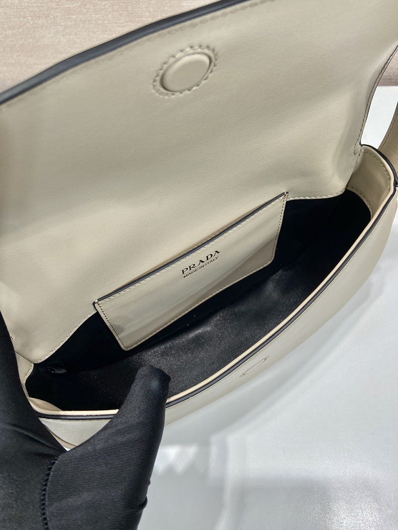 プラダ アウトレット PRADA フラップ付 プラダ アーケ レザー ショルダーバッグ 1BD365_ASK_F0236_V_HVO ベージュ H品 プラダ ショルダーバッグ 激安 - 画像 (3)