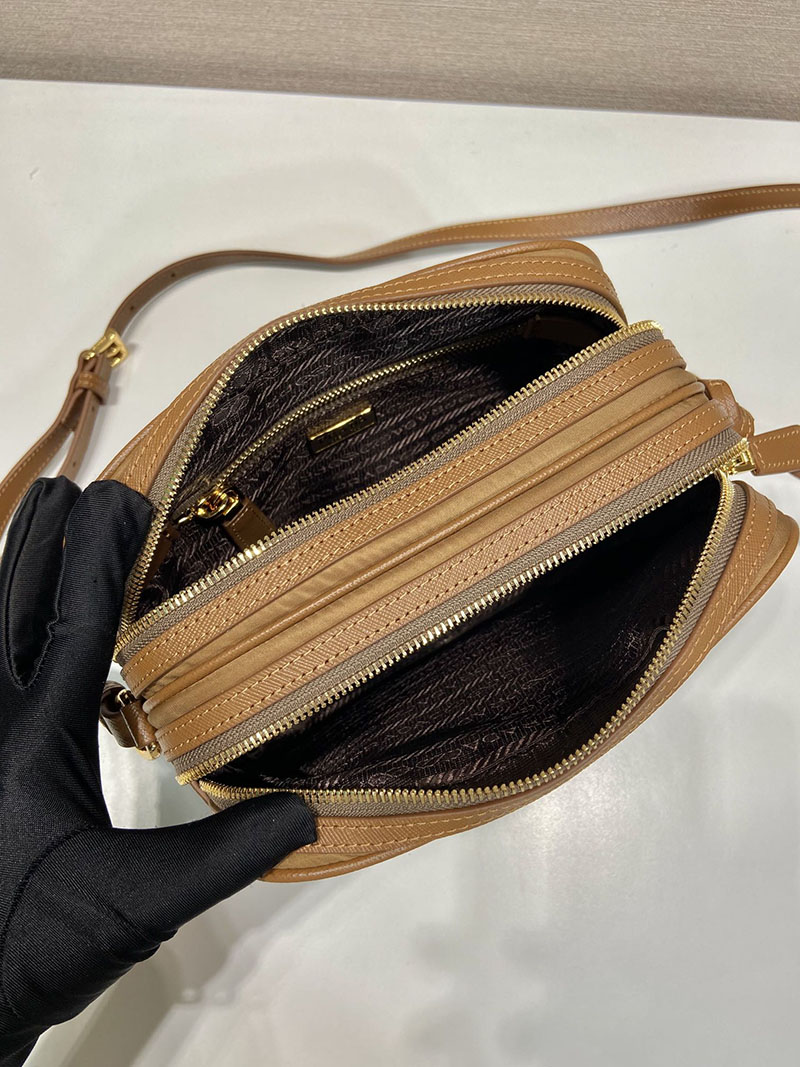プラダ アウトレット PRADA Re-Edition1978 Re-Nylon ミニショルダーバッグ 1BH218_R064_F0594_V_OOO キャメル H品 プラダ メンズバッグ 人気 - 画像 (3)