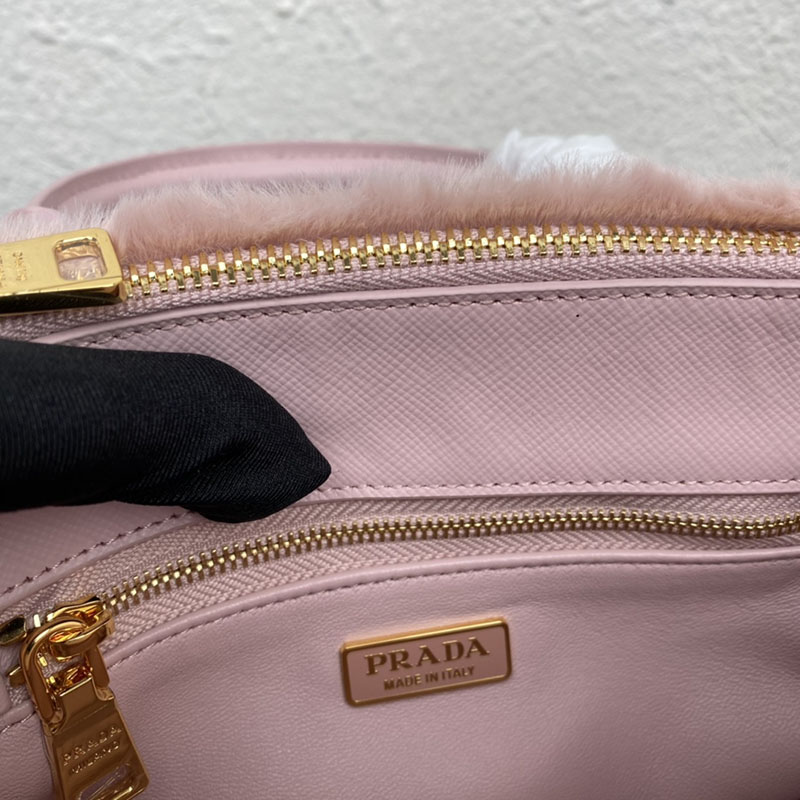 プラダ アウトレット PRADA ガレリア シアリング ミニバッグ 1BA906_2ECY_F0615_V_EOM オーキッドピンク H品 プラダ ミニバッグ ピンク - 画像 (2)