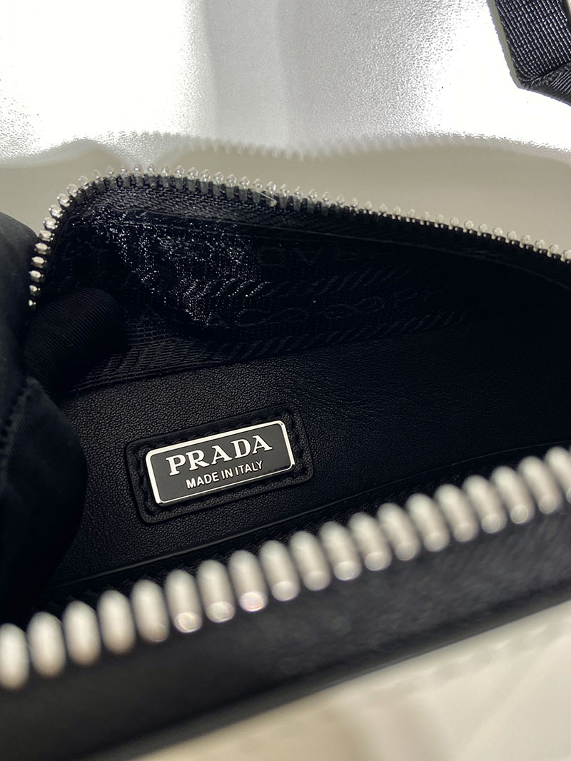 プラダ アウトレット PRADA ブリックレザー ショルダーバッグ 2VH070_ZO6_F0009_V_ZMT ホワイト H品 プラダ バックパック メンズ 通勤用 - 画像 (2)