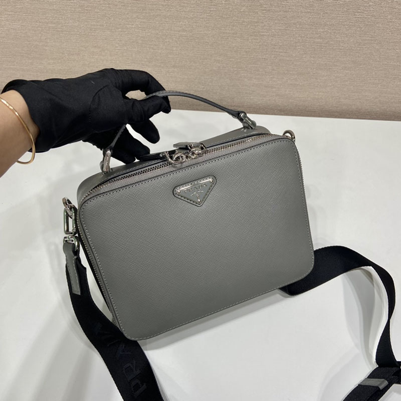 プラダ アウトレット PRADA ブリック サフィアーノレザー バッグ 2VH173_9Z2_F0EMZ_V_NOO ライトブルー H品 プラダ ミニショルダー 通勤用 - 画像 (7)