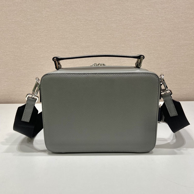 プラダ アウトレット PRADA ブリック サフィアーノレザー バッグ 2VH173_9Z2_F0EMZ_V_NOO ライトブルー H品 プラダ ミニショルダー 通勤用 - 画像 (6)