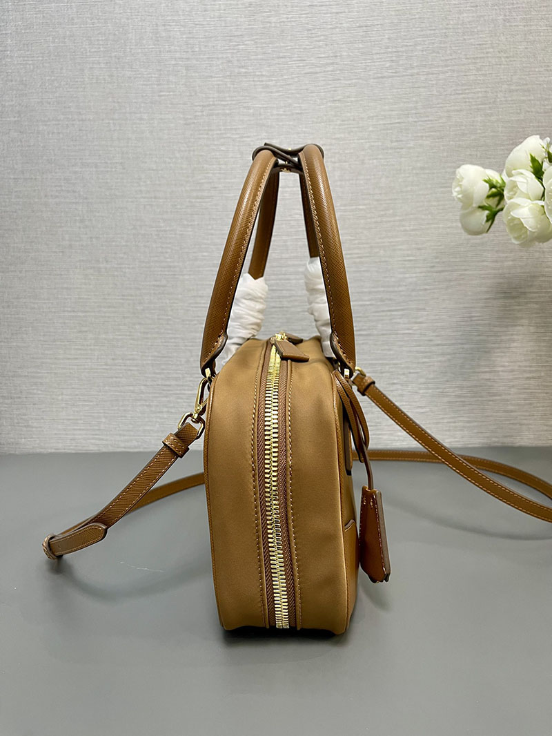プラダ アウトレット PRADA Re-Edition 1978 Re-Nylon ラージ ダブルハンドルバッグ 1BB114_R064_F0594_V_TOO ブラウン H品 プラダ アウトレット バッグ 新作 - 画像 (4)