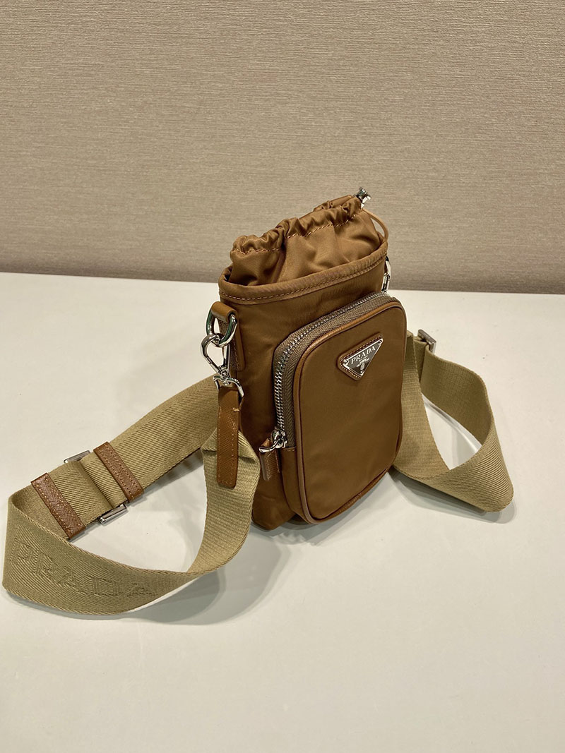 プラダ アウトレット PRADA Re-Nylon スマートフォンケース 2ZH155_2DMI_F0046 ブラウン H品 プラダ バッグ メンズ ナイロン 通勤 - 画像 (9)