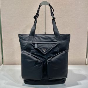 プラダ トートバッグ ナイロン メンズ