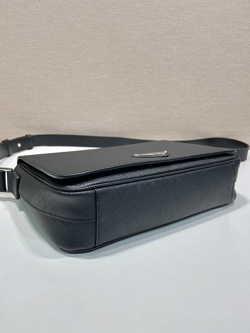 プラダ アウトレット PRADA サフィアーノレザー ショルダーバッグ 2VD059_9Z2_F0002_V_OOO ブラック H品 プラダ メッセンジャーバッグ メンズ - 画像 (5)