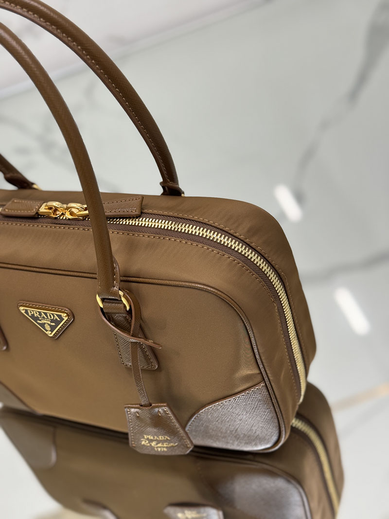 プラダ アウトレット PRADA Re-Edition 1978 Re-Nylon ミディアムダブルハンドルバッグ 1BB115_R064_F0594_V_TOO ブラウン H品 プラダ アウトレット バッグ 新作 - 画像 (5)