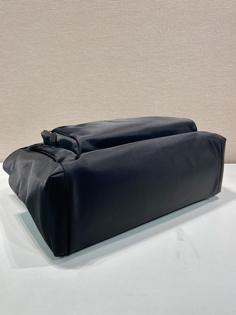 プラダ アウトレット PRADA サフィアーノレザーx Re-Nylon トートバッグ 2VG097_2DMG_F0002_V_OOO ブラック H品 プラダ ナイロン トートバッグ メンズ - 画像 (6)