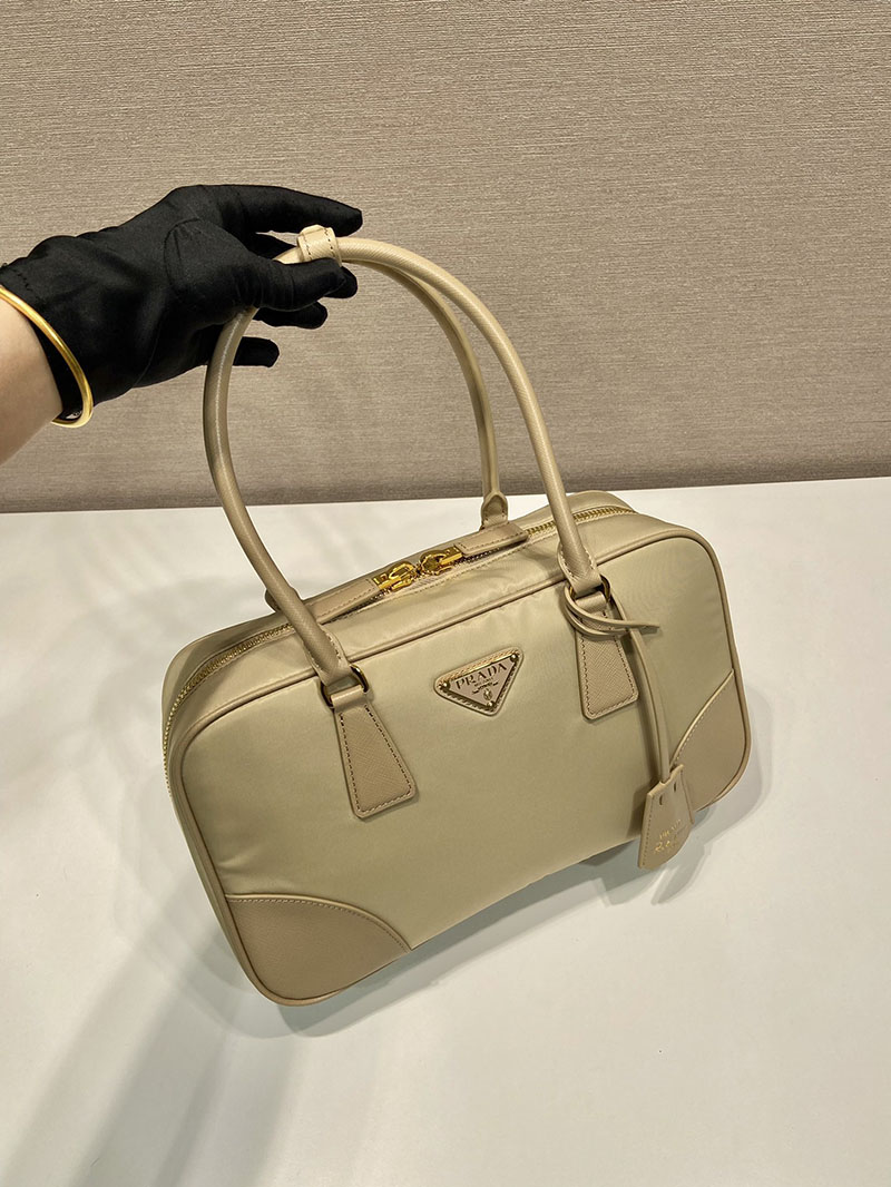 プラダ アウトレット PRADA Re-Edition 1978 ミディアム Re-Nylon ダブルハンドルバッグ 1BB115_R064_F0040_V_OOO ベージュ H品 プラダ ナイロン バッグ 人気 - 画像 (9)