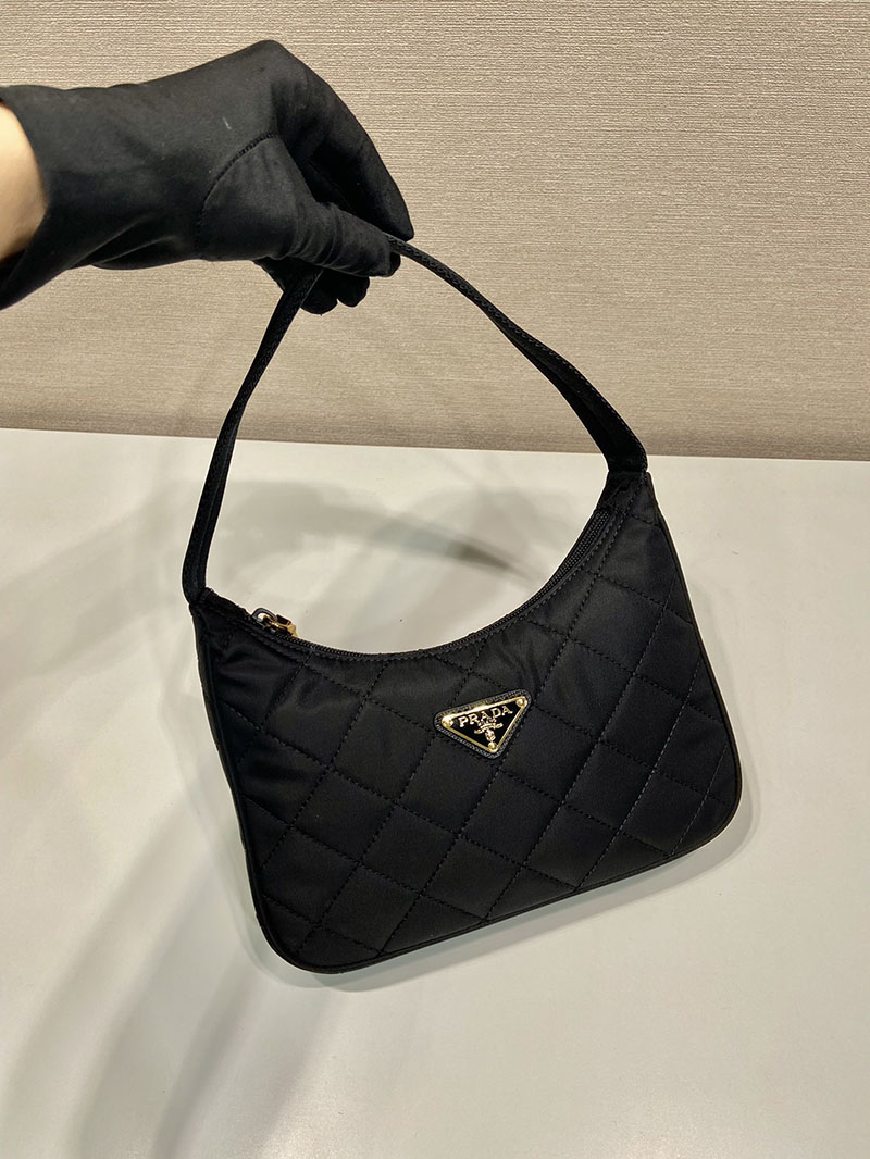 プラダ アウトレット PRADA Re-Edition 1995 チェーン Re-Nylon ミニバッグ 1BC204_2AOS_F0008_V_QOO ブラック H品 プラダ ミニバッグ ナイロン 黒 - 画像 (8)